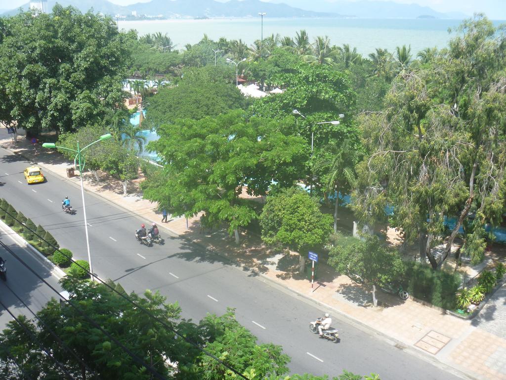 Huyen Thao Hotel Nha Trang Esterno foto